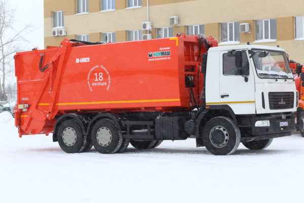 мусоровоз с задней загрузкой КО-440М20 КамАЗ 65115